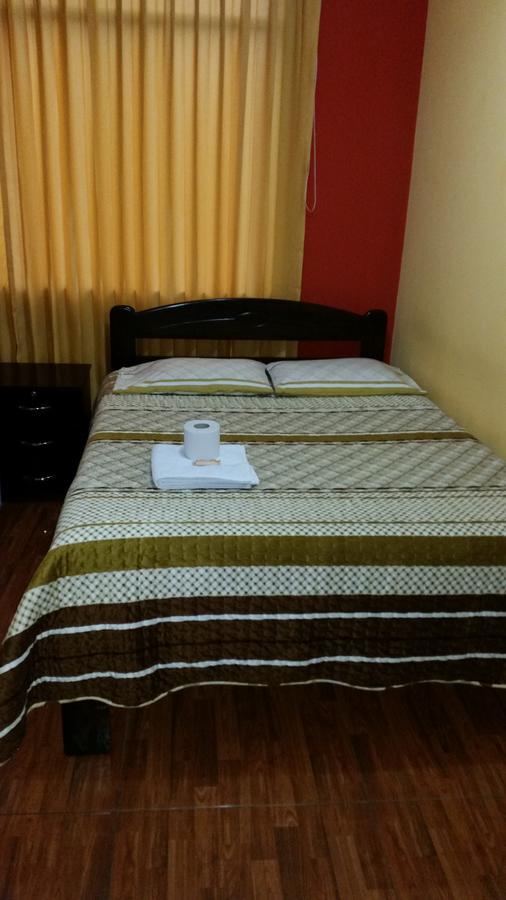 Hostal Los Pinos Huancayo Ngoại thất bức ảnh